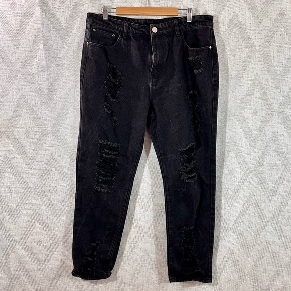 Shein High Waisted black distressed mom jeans size 36 - Picture 1 of 6